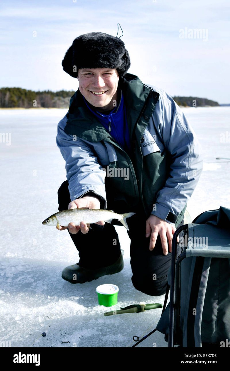Image: Experience the Thrill of Ice Fishing Live in UK Online Casinos